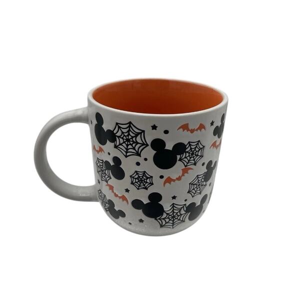 Disney Halloween MICKEY SPIDER WEBS BATS Ceramic Mug NEW - Picture 7 of 7